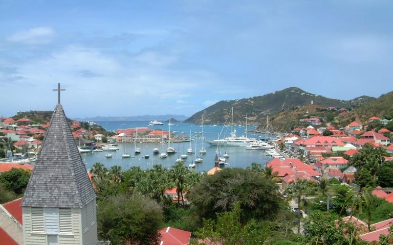 Saint-Barth, port de Gustavia et voyage premium